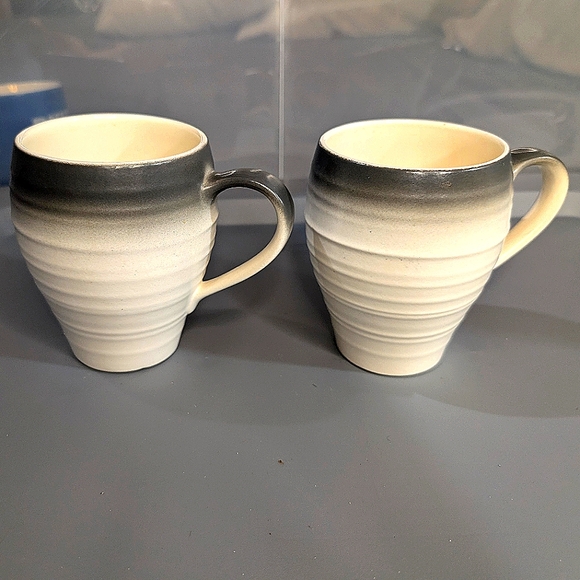 Mikasa Swirl‎ Ombre Graphite Square set 2 12oz ceramic coffee mugs - Picture 1 of 7